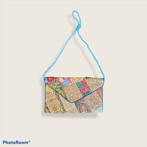 Beautiful handcrafted purse from India (new)